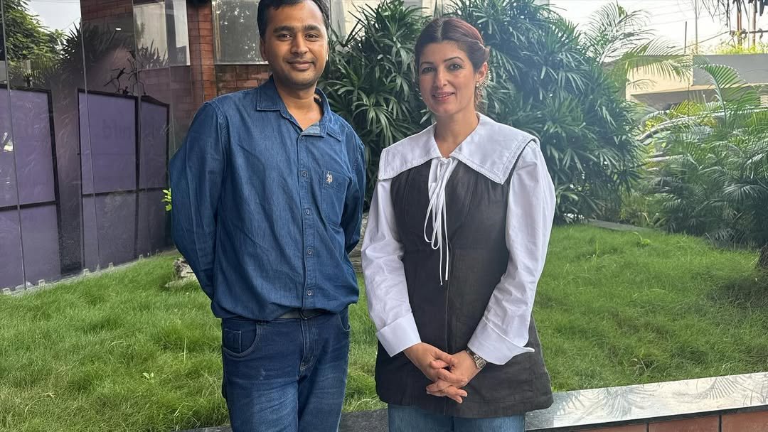 It was a pleasure meeting and working with the gorgeous and very talented @twinklerkhanna for @nifdglobal.indore